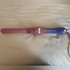 Beachwaver curling iron